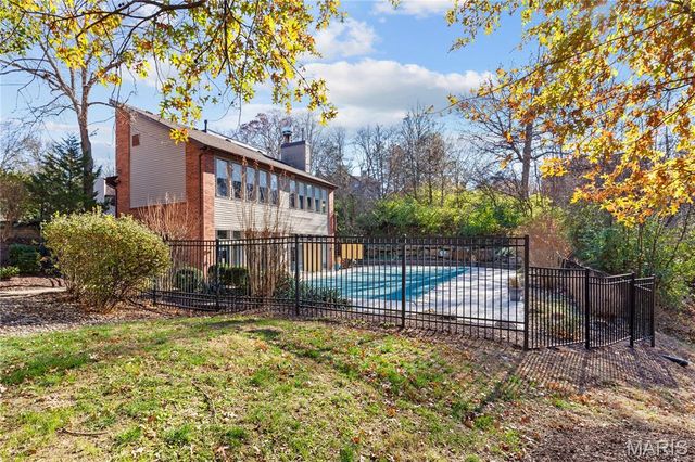 955 Quail Meadows Court C, Chesterfield, MO 63017