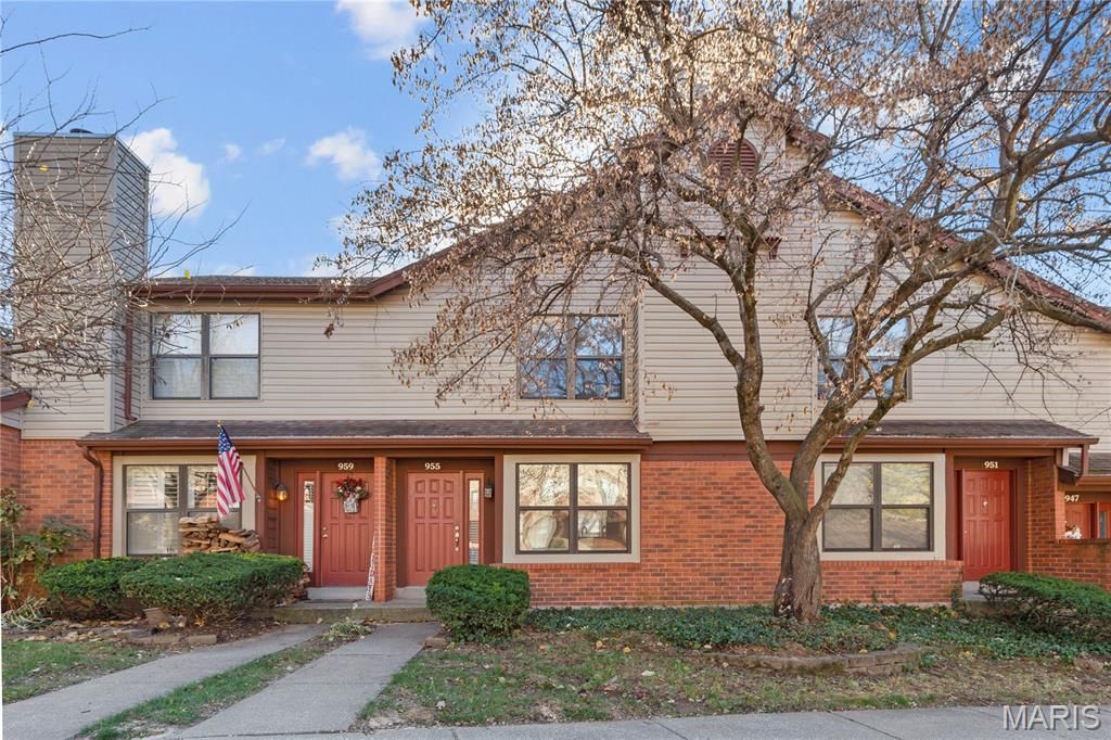 955 Quail Meadows Court C, Chesterfield, MO 63017