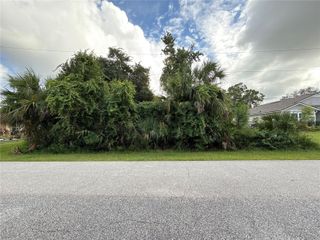 38 PINEAPPLE DRIVE, Palm Coast, FL 32164