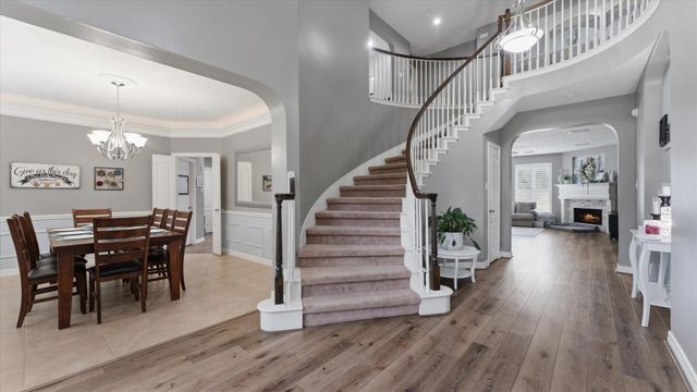 17319 Hill Lakes Court, Cypress, TX 77429
