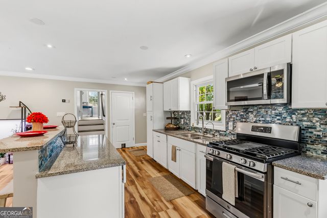 3008 Carrie Drive NW, Kennesaw, GA 30144