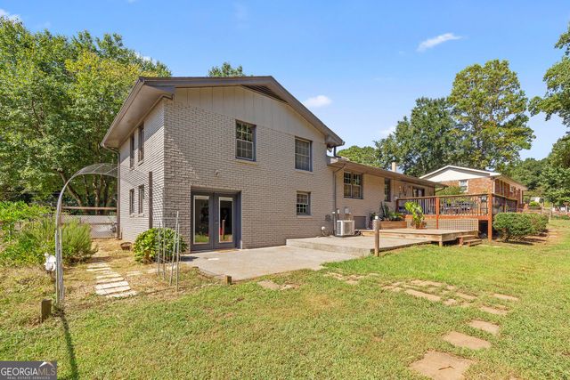 3008 Carrie Drive NW, Kennesaw, GA 30144