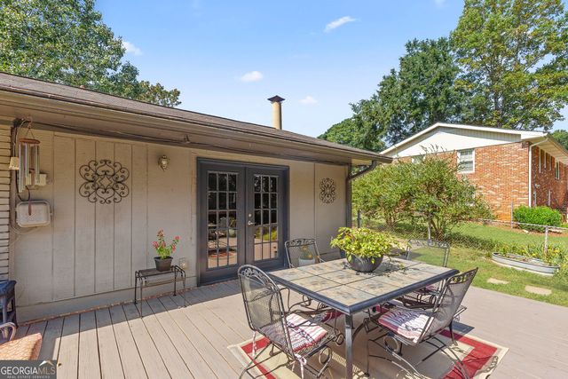3008 Carrie Drive NW, Kennesaw, GA 30144