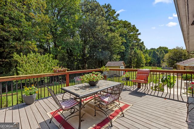 3008 Carrie Drive NW, Kennesaw, GA 30144