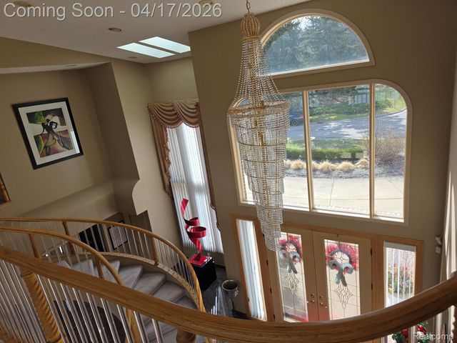 29614 Kenloch Drive, Farmington Hills, MI 48331