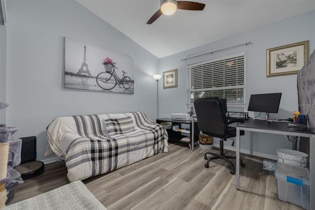 1848 77TH AVENUE N, St Petersburg, FL 33702