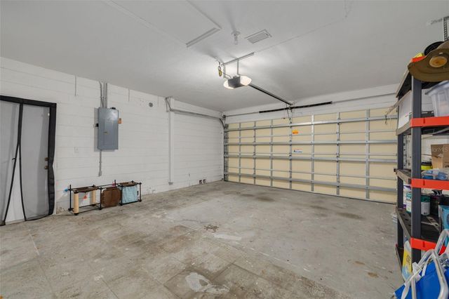 1848 77TH AVENUE N, St Petersburg, FL 33702
