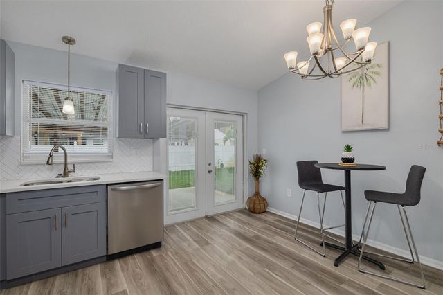 1848 77TH AVENUE N, St Petersburg, FL 33702
