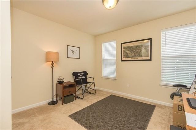 627 Edison Dr, Marshall, PA 15090