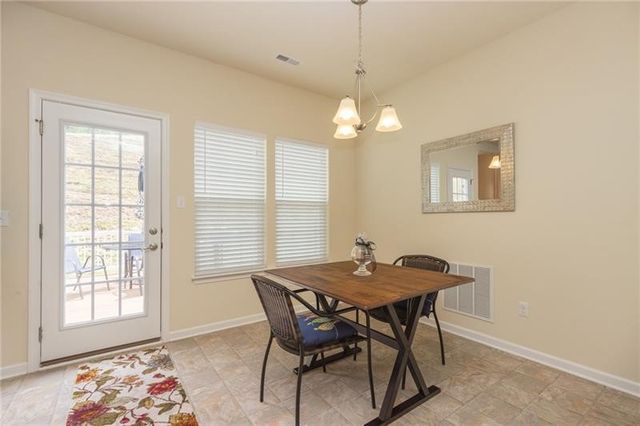627 Edison Dr, Marshall, PA 15090