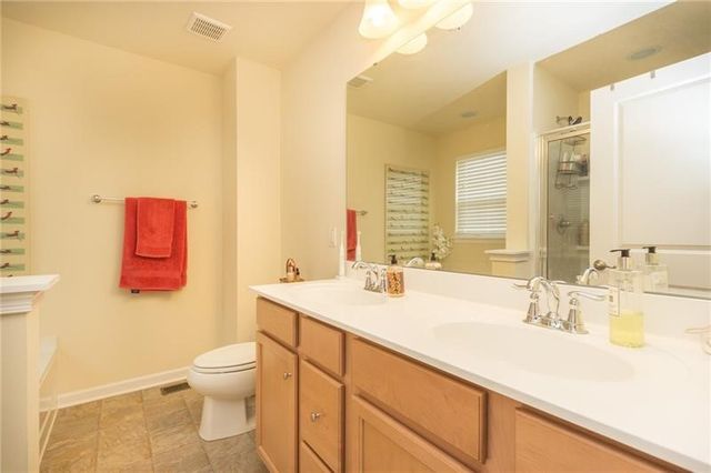 627 Edison Dr, Marshall, PA 15090