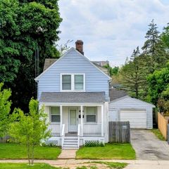 1029 N Chevrolet Road, Flint, MI 48504