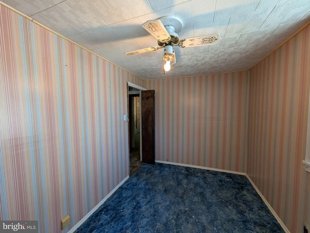 6090 FALLS RD, Baltimore, MD 21209