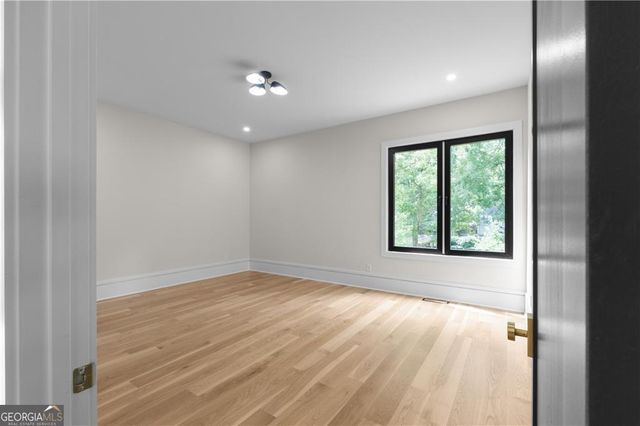 1666 S Gordon Street SW, Atlanta, GA 30310