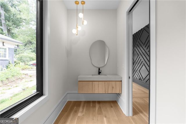 1666 S Gordon Street SW, Atlanta, GA 30310