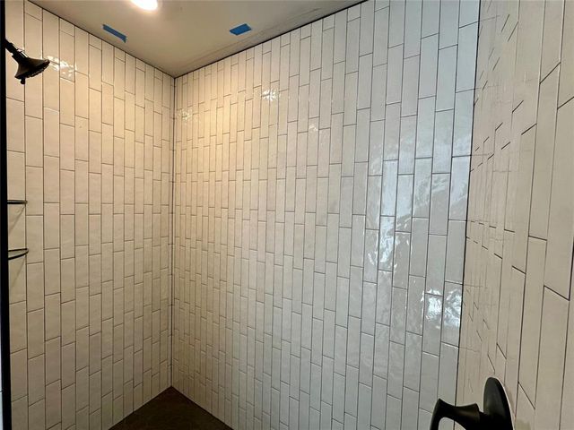 1000 Redwood Creek Drive, Yukon, OK 73099