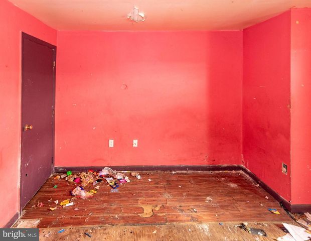 1627 S HANOVER ST, Baltimore, MD 21230