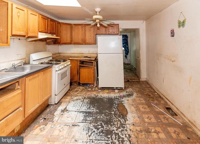 1627 S HANOVER ST, Baltimore, MD 21230