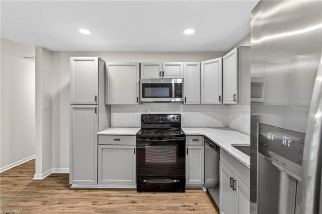 828 Holt Avenue, Greensboro, NC 27405