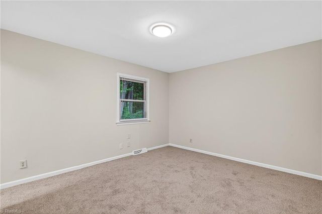 828 Holt Avenue, Greensboro, NC 27405