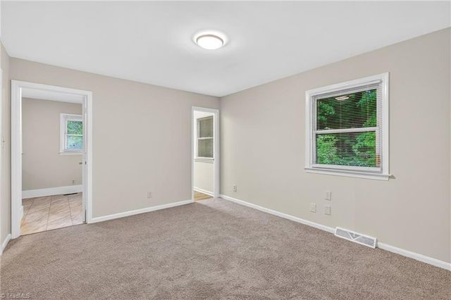 828 Holt Avenue, Greensboro, NC 27405