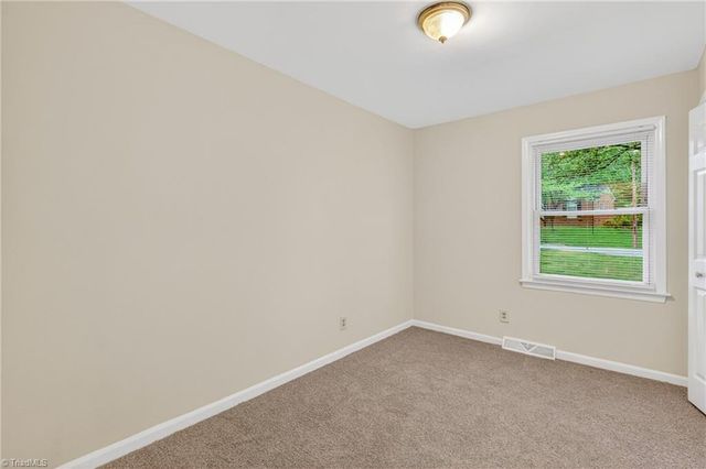 828 Holt Avenue, Greensboro, NC 27405