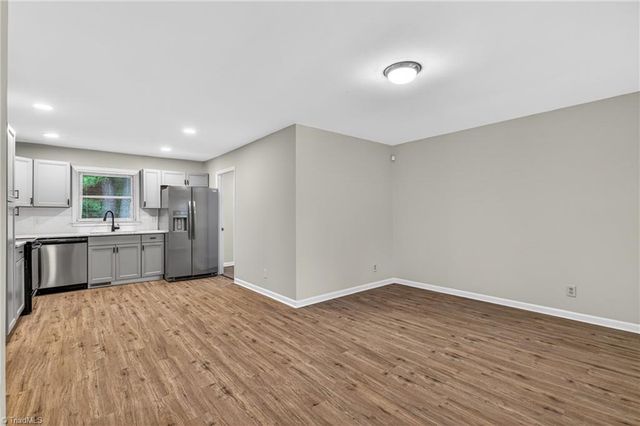 828 Holt Avenue, Greensboro, NC 27405