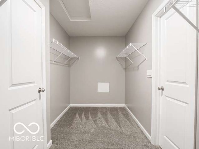 977 Richelle Way, Greenwood, IN 46143