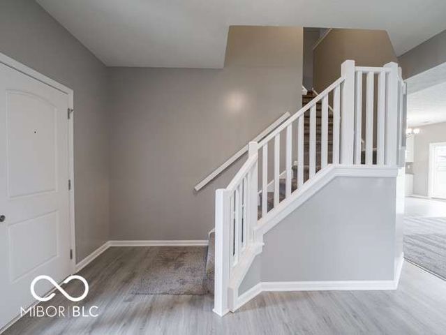 977 Richelle Way, Greenwood, IN 46143