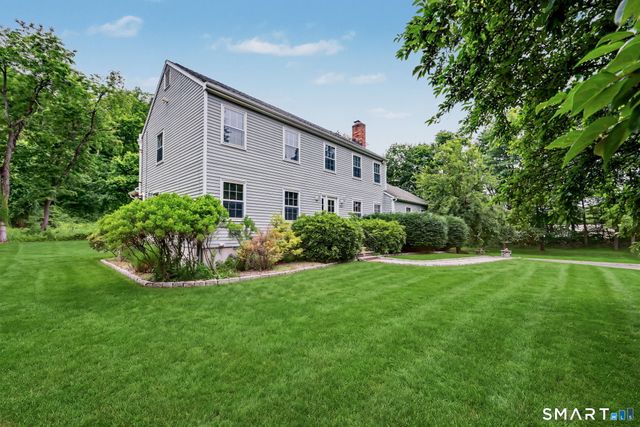 567 Danbury Road, Wilton, CT 06897