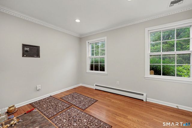 567 Danbury Road, Wilton, CT 06897