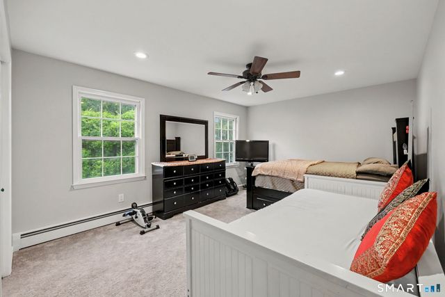 567 Danbury Road, Wilton, CT 06897