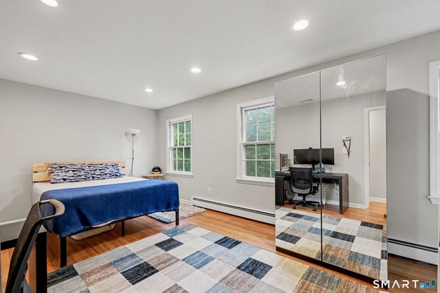567 Danbury Road, Wilton, CT 06897