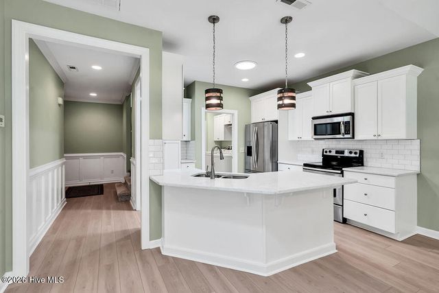 1175 Greensview Circle, Leland, NC 28451