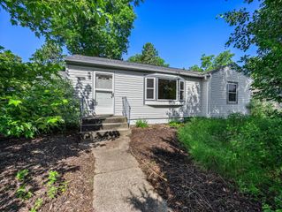 1619 Washington Memorial Drive, Saint Cloud, MN 56301