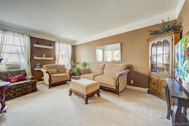 167-10 Crocheron Avenue 6C, Flushing, NY 11358