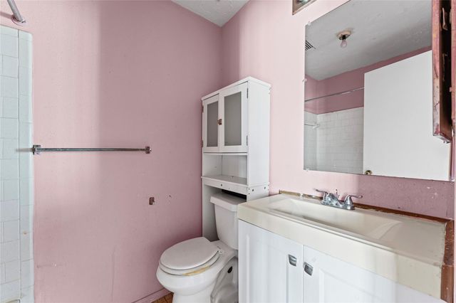 11930 Welshpool Glen Drive, Houston, TX 77066