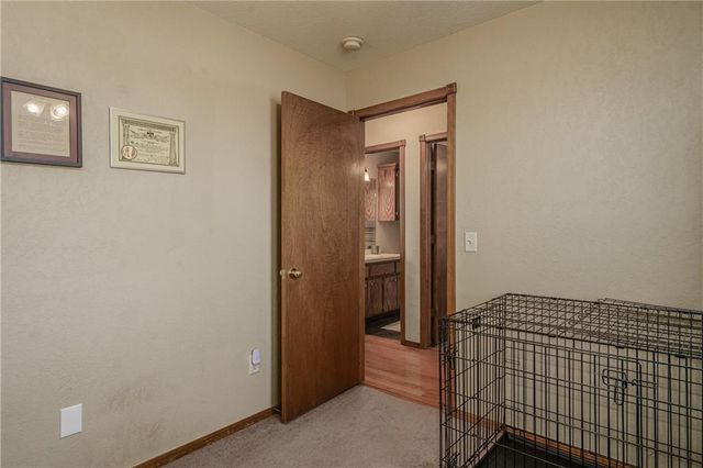 1039 NW 18th Street, Moore, OK 73160