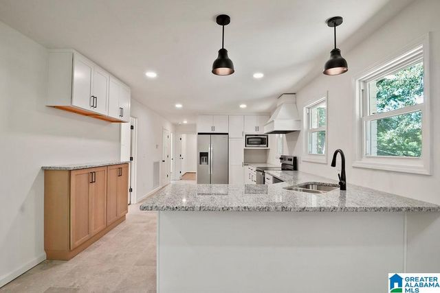3969 BEARDEN DRIVE, Vestavia Hills, AL 35243