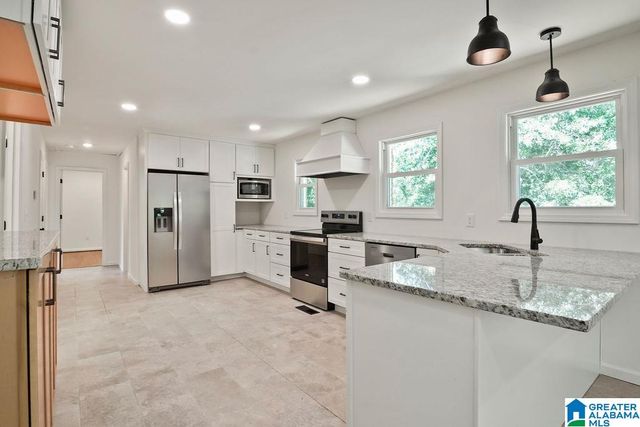 3969 BEARDEN DRIVE, Vestavia Hills, AL 35243