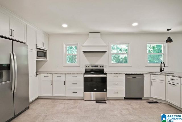 3969 BEARDEN DRIVE, Vestavia Hills, AL 35243
