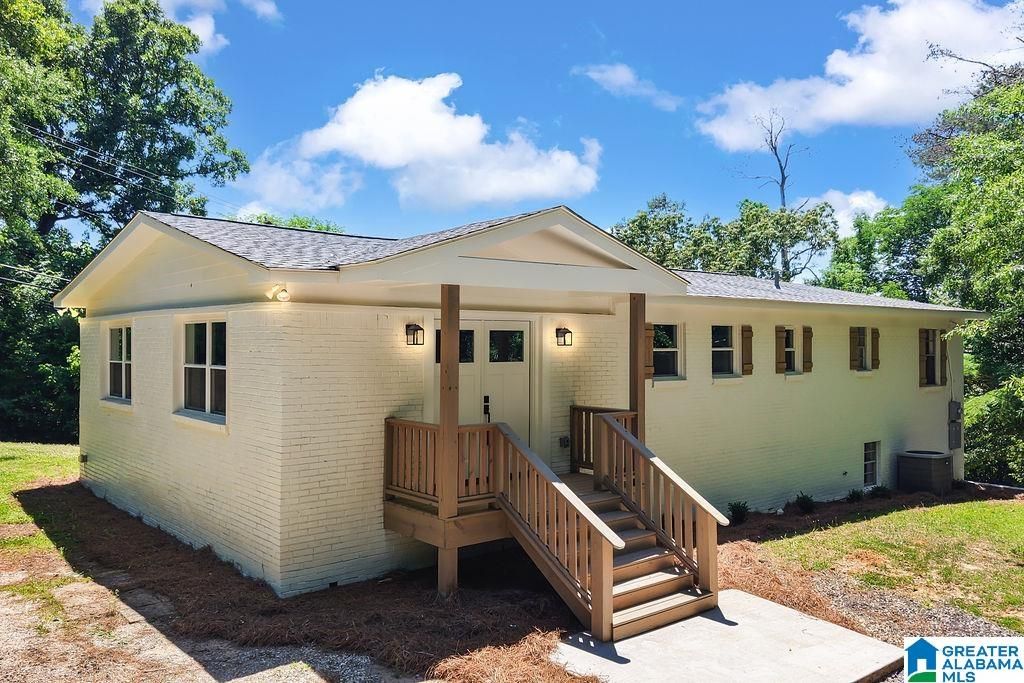 3969 BEARDEN DRIVE, Vestavia Hills, AL 35243