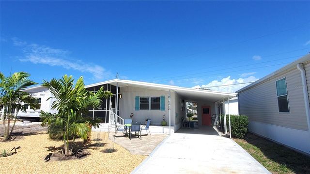 712 CAREFREE, Venice, FL 34285