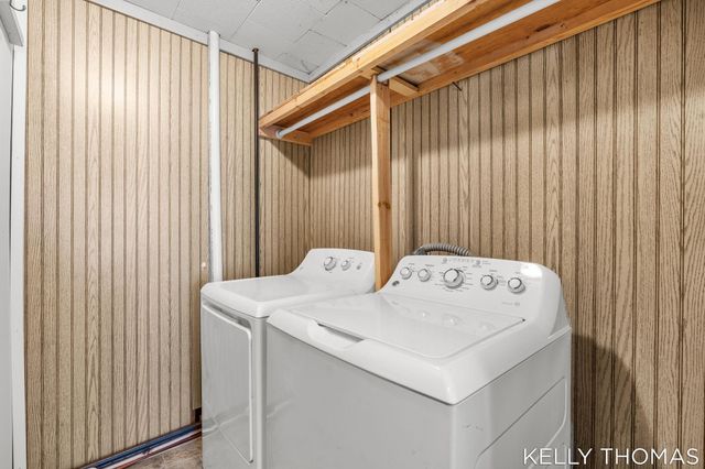 2052 Woodward Street, Muskegon Twp, MI 49442