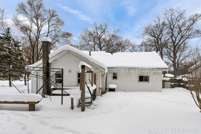 2052 Woodward Street, Muskegon Twp, MI 49442