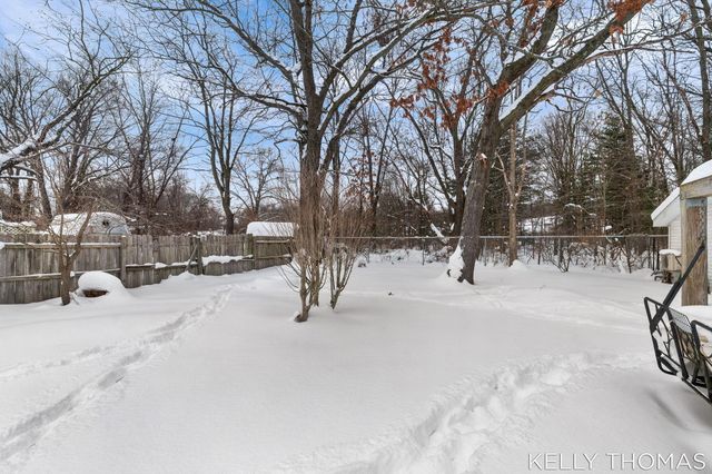 2052 Woodward Street, Muskegon Twp, MI 49442