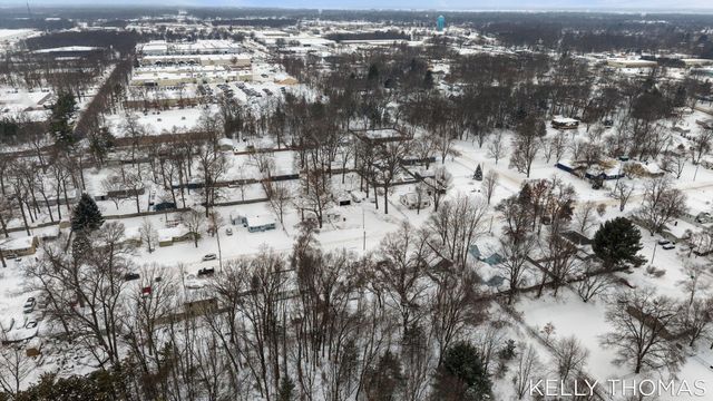 2052 Woodward Street, Muskegon Twp, MI 49442