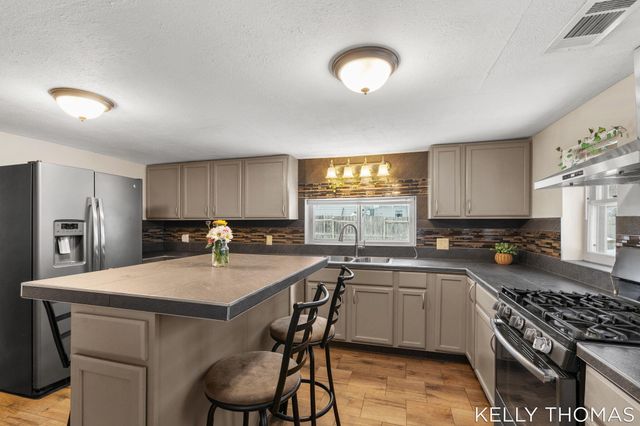 2052 Woodward Street, Muskegon Twp, MI 49442