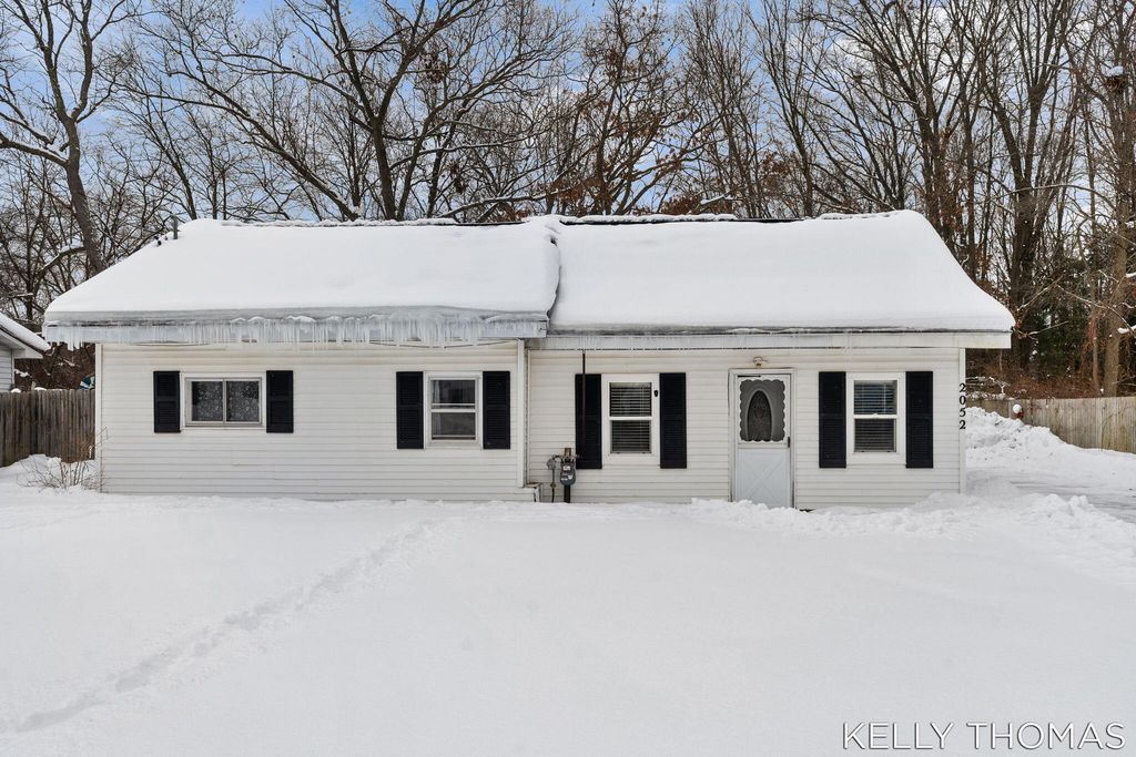 2052 Woodward Street, Muskegon Twp, MI 49442