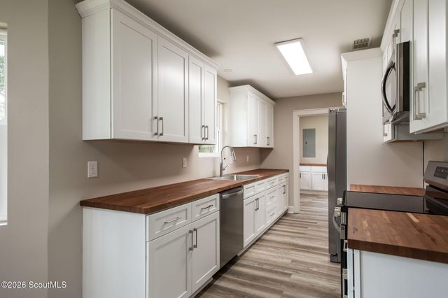 2608 Winchester Road, Waycross, GA 31501